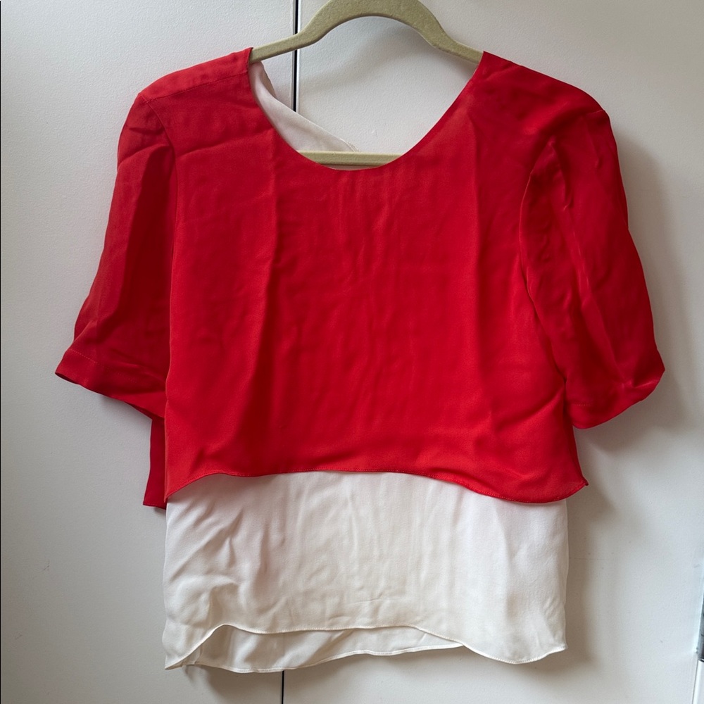 Elizabeth & James Red and White Women's Top